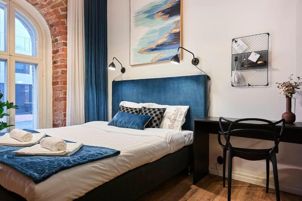 Urban-Glam City Centre Studio With A Gym And Terrace Talin Exterior foto