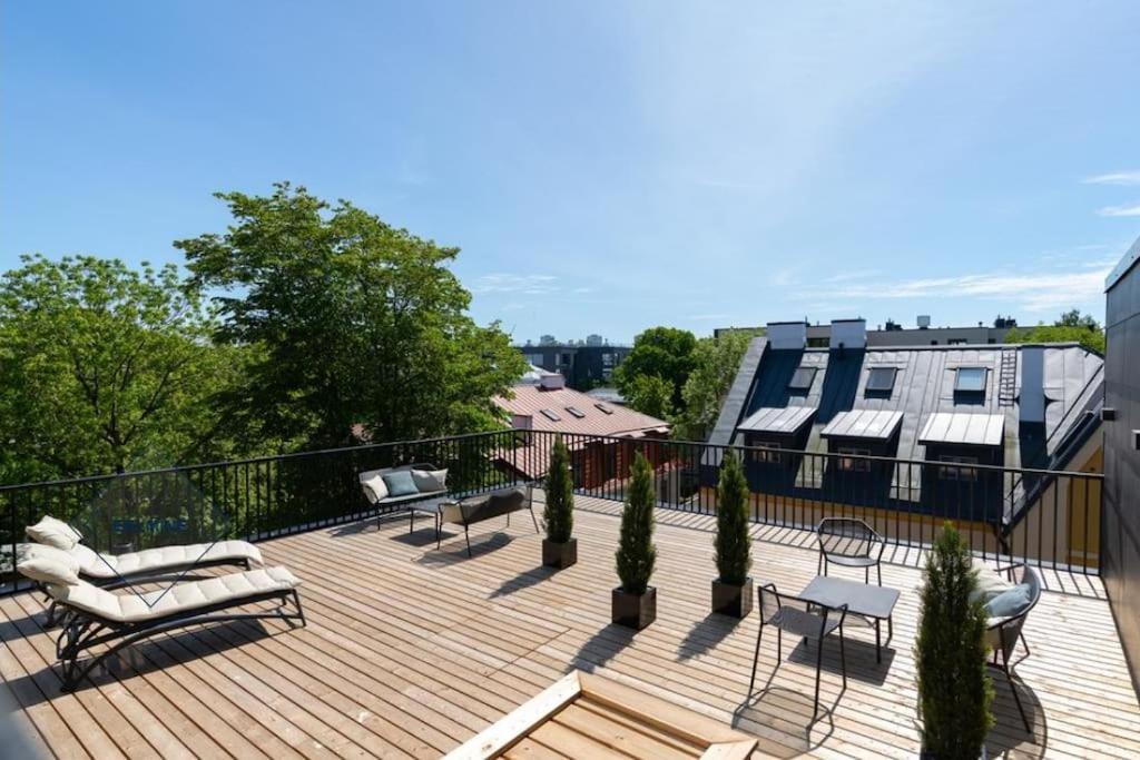 Urban-Glam City Centre Studio With A Gym And Terrace Talin Exterior foto